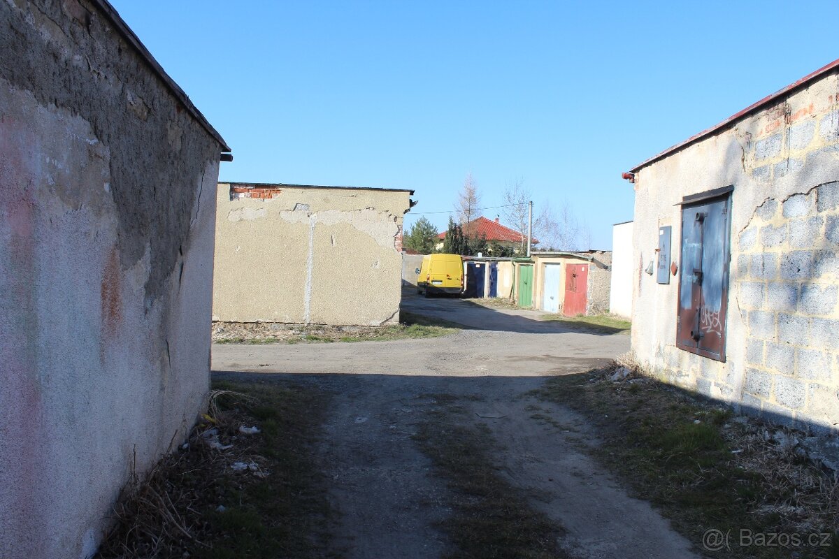 Prodám zděnou garáž na Kladně. - 7