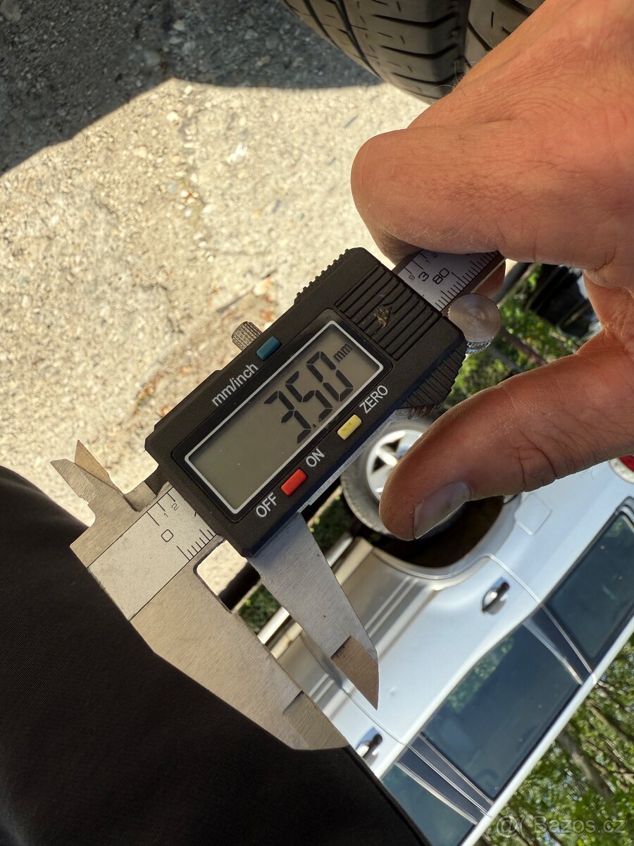 Michelin 235/65 R16" C s ráfky Tranzit 6,5J x 16 ET60 5x160 - 7