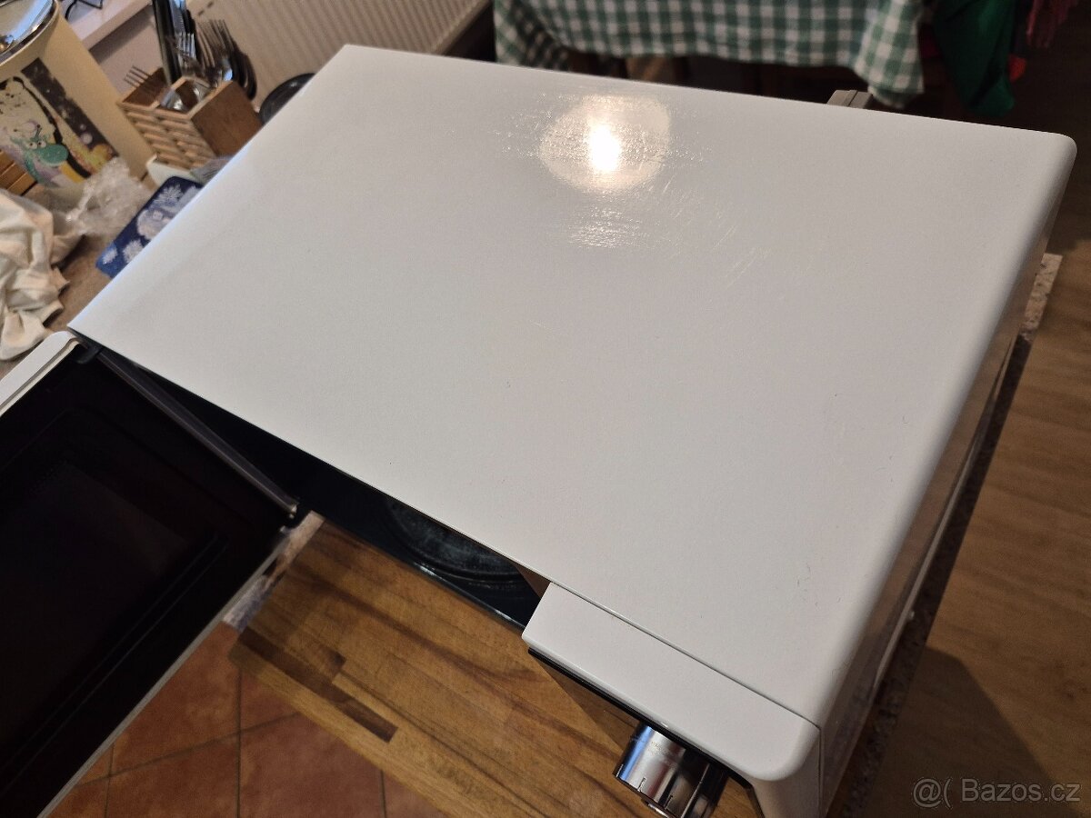 Mikrovlnná trouba Samsung MS23F301EAW - 7