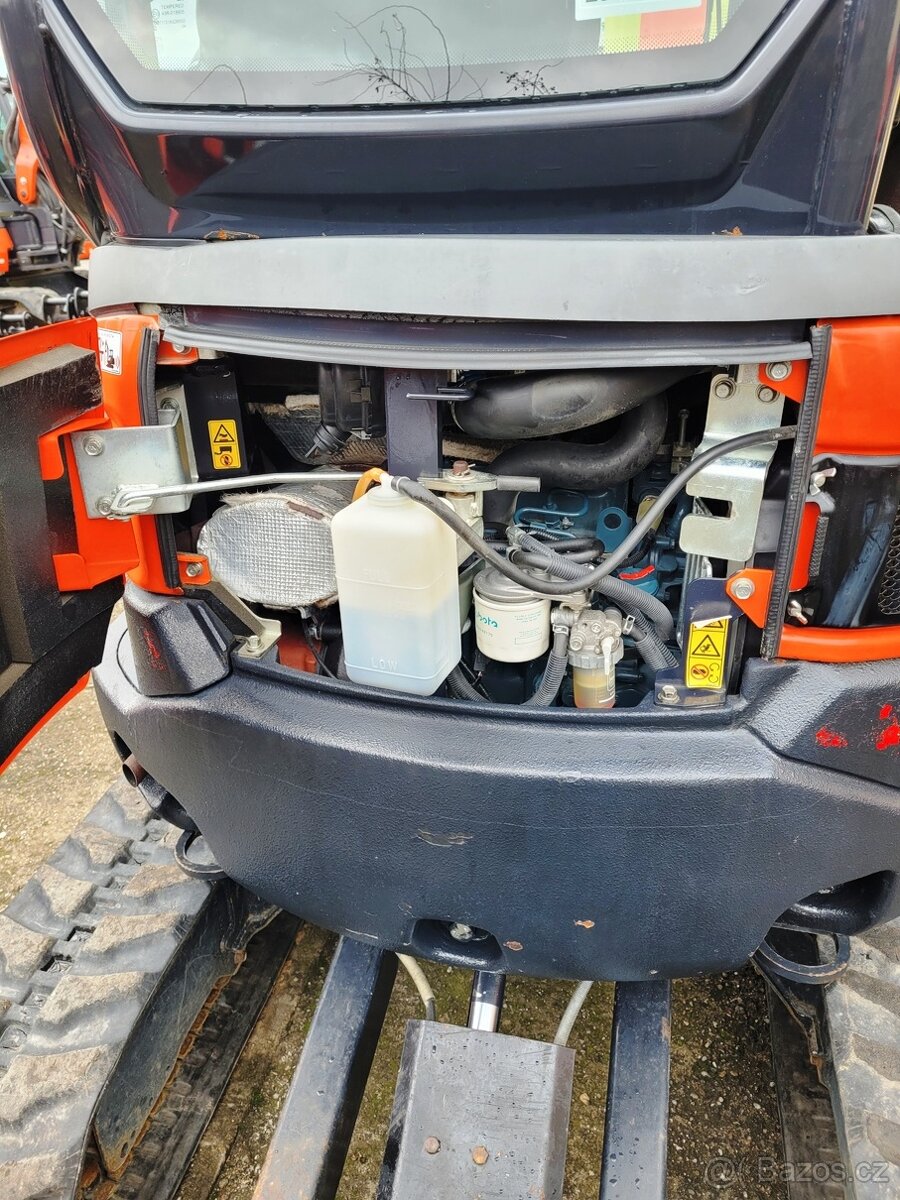 minirypadlo Kubota U27-4 - 7