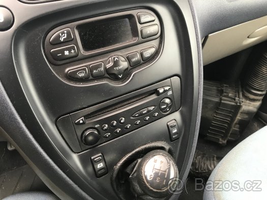 Citroen Xsara Picasso Chrono 2,0? 16V 2002 díly - 7