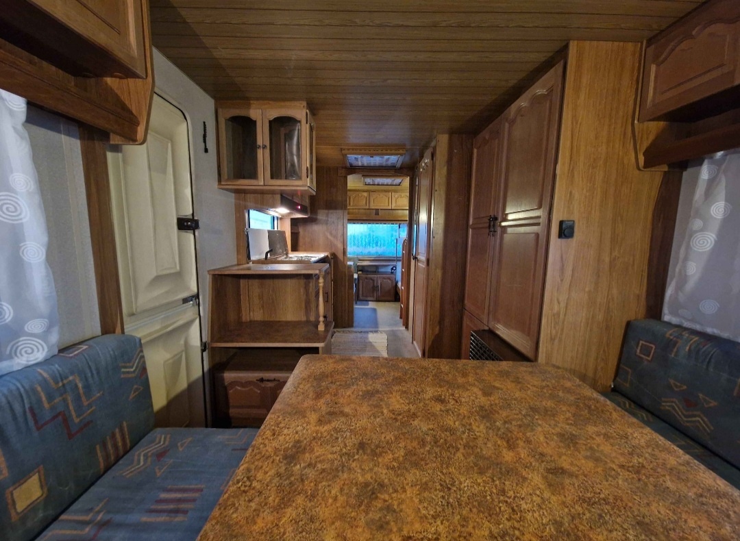 Velký karavan Lux - 7