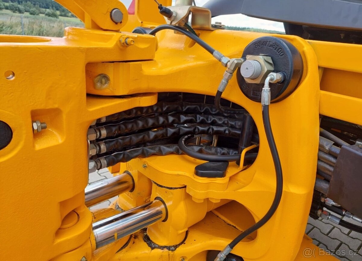 JCB 3CX Contractor - 7