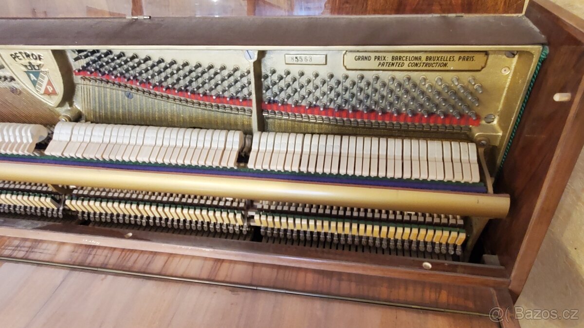 Pianino Petrof - 7