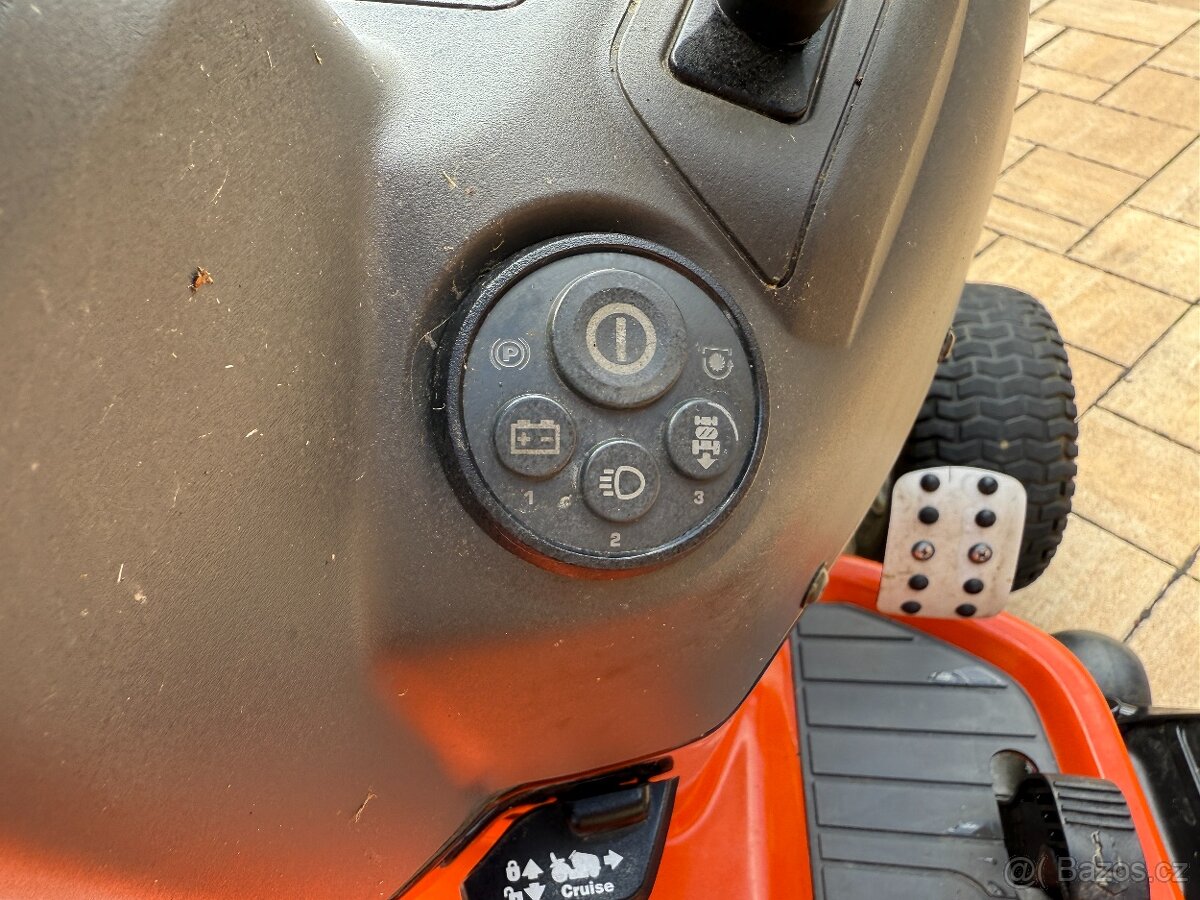 Zahradní Traktor Husqvarna TS 346 BRIGGS&STRATTON - 7