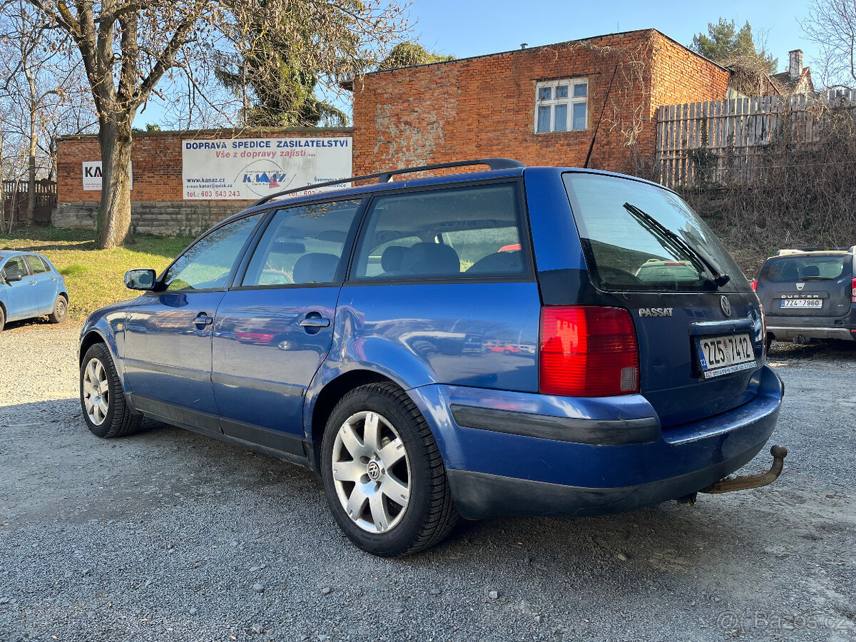 VOLKSWAGEN PASSAT VARIANT 1,9 TDi 85 Kw - 7