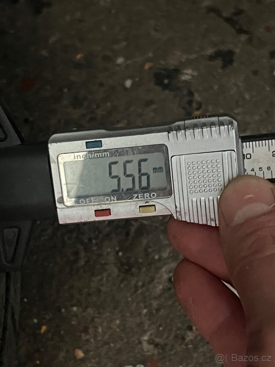 215/60R17C 109/107 T zimní MICHELIN - 7