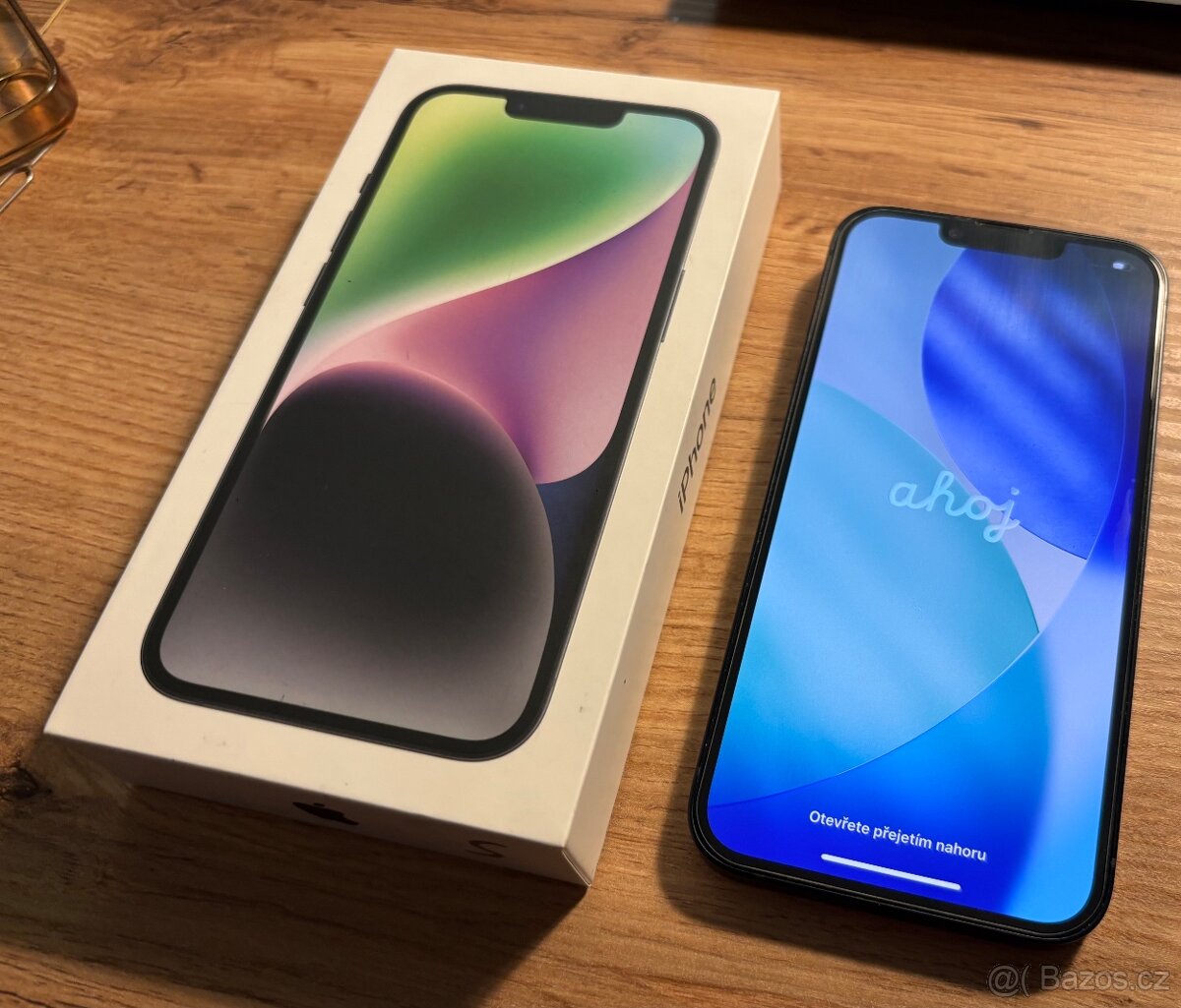 Apple iPhone 14 černý 128 GB - 7
