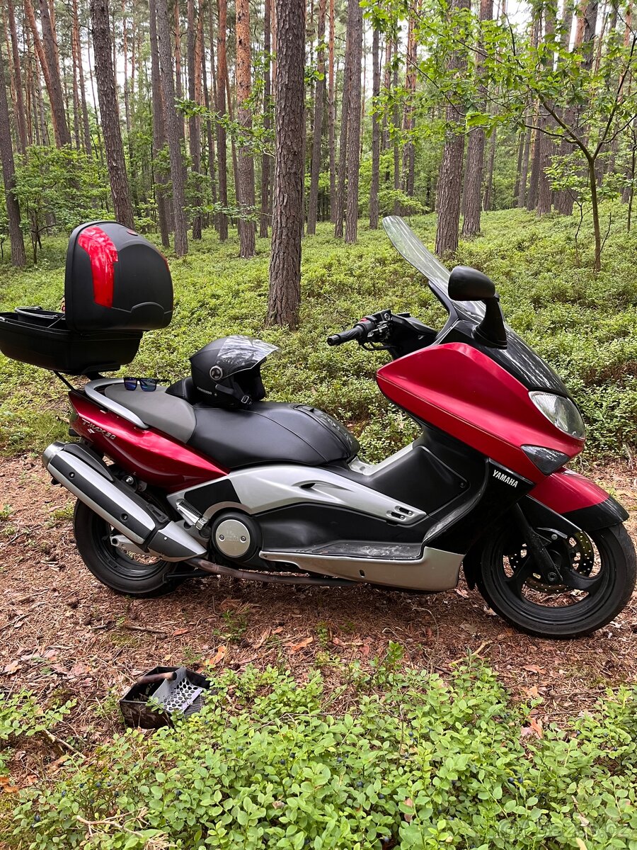 Skútr Yamaha t-max 500 - 7