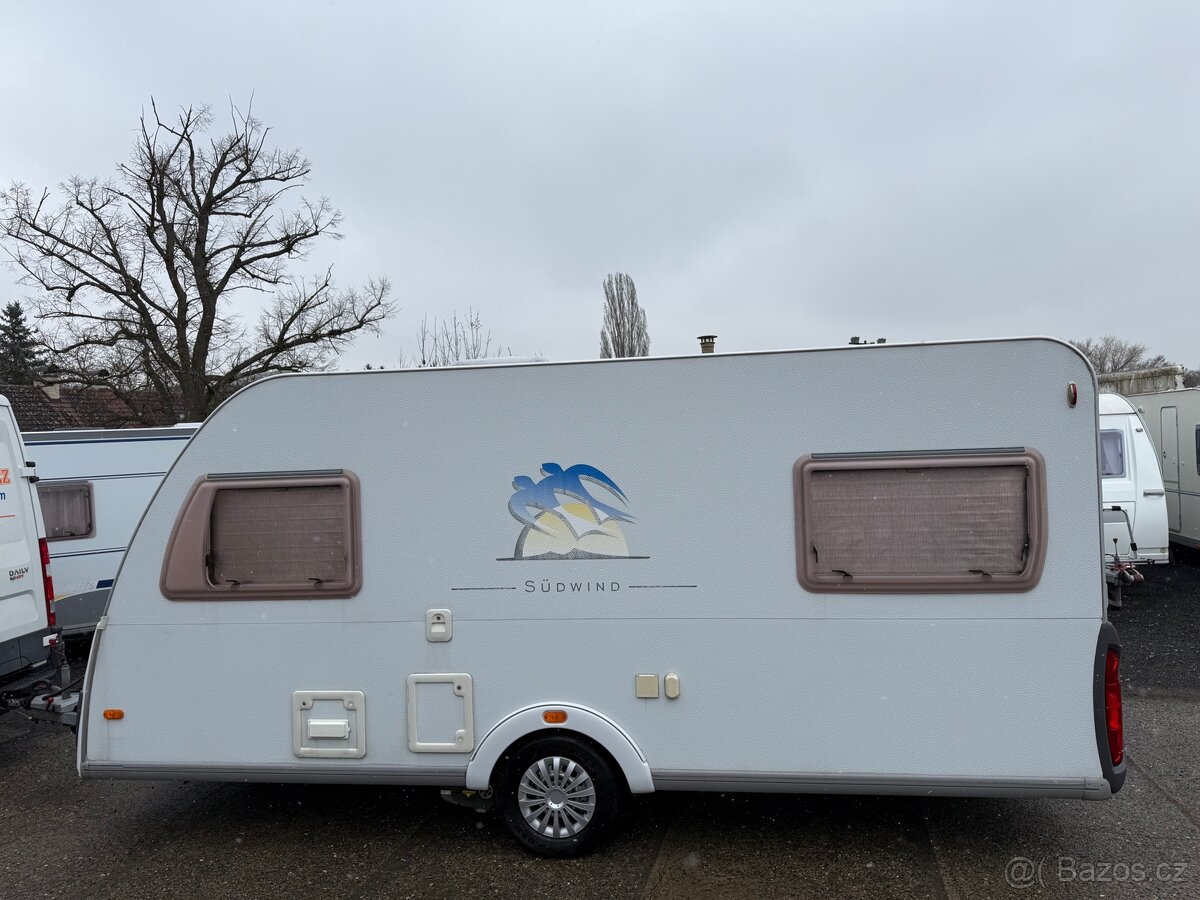 Knaus 450 - předstan, mover - 7