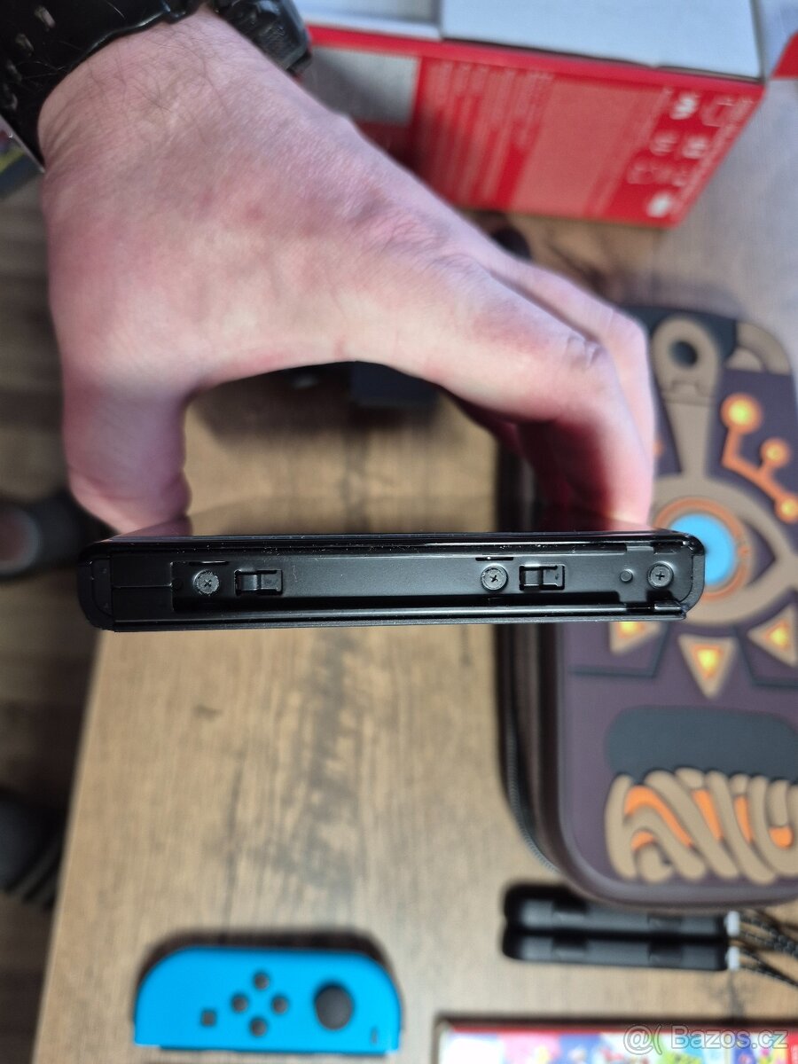 Nintendo Switch OLED model - 7