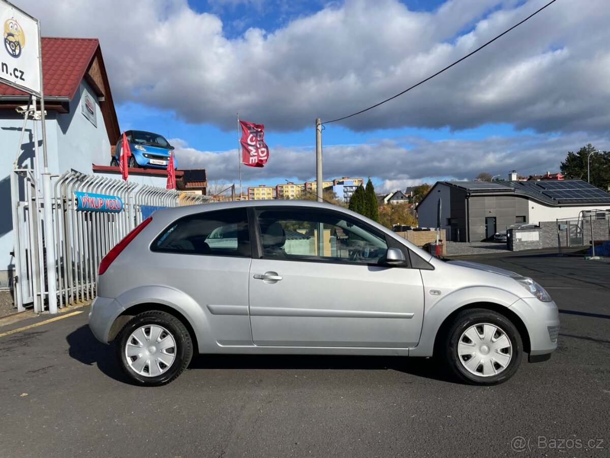Ford Fiesta, 1,3 51kW, SERVISKA - 7