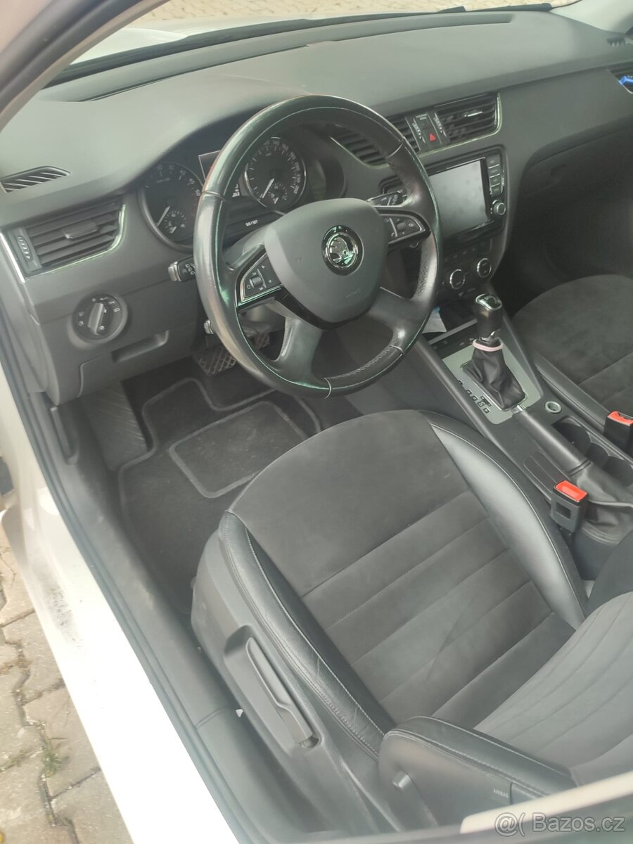 Octavia 3 2.0 TDi 110kw DSG Style - 7