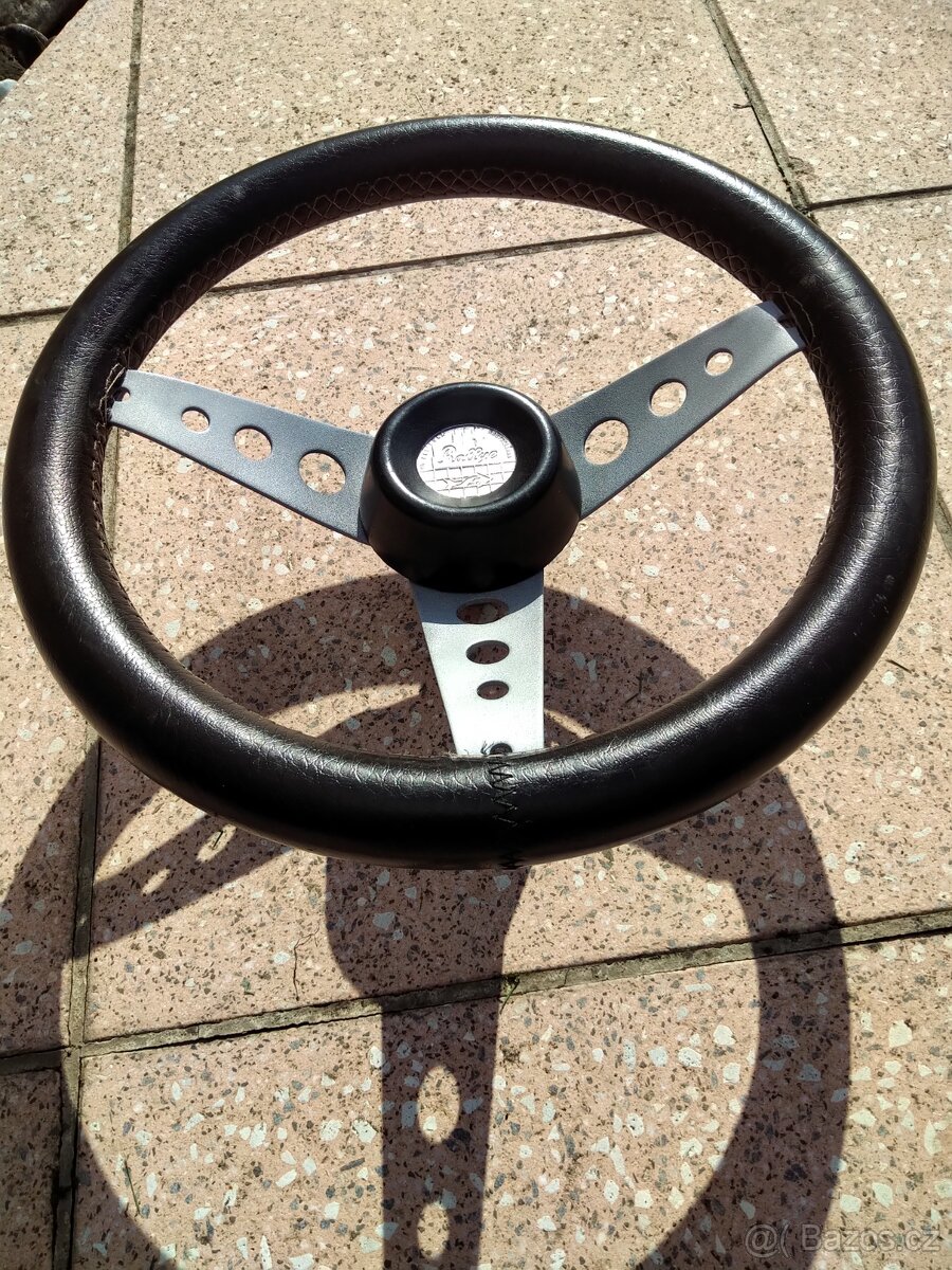 Volant Škoda 110R Coupe - 7