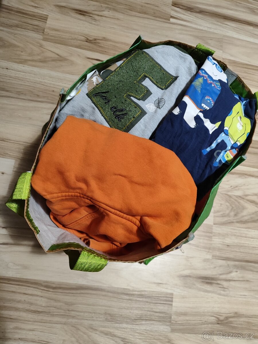 Plná taška oblečení, kluk 24 -36 m - 7