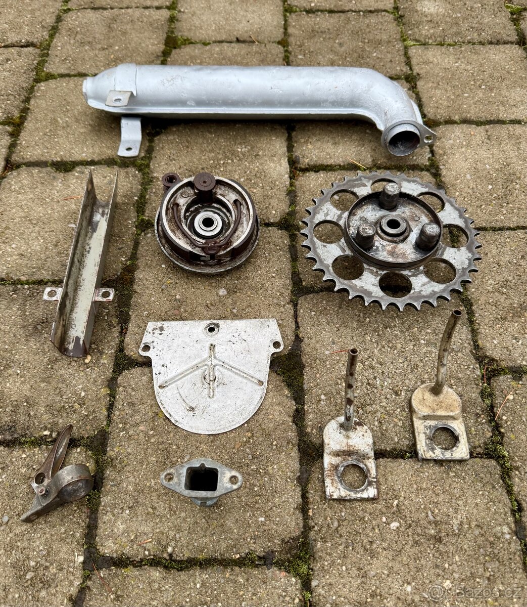 Jawa 50 Jawetta, Stadion - díly - 7