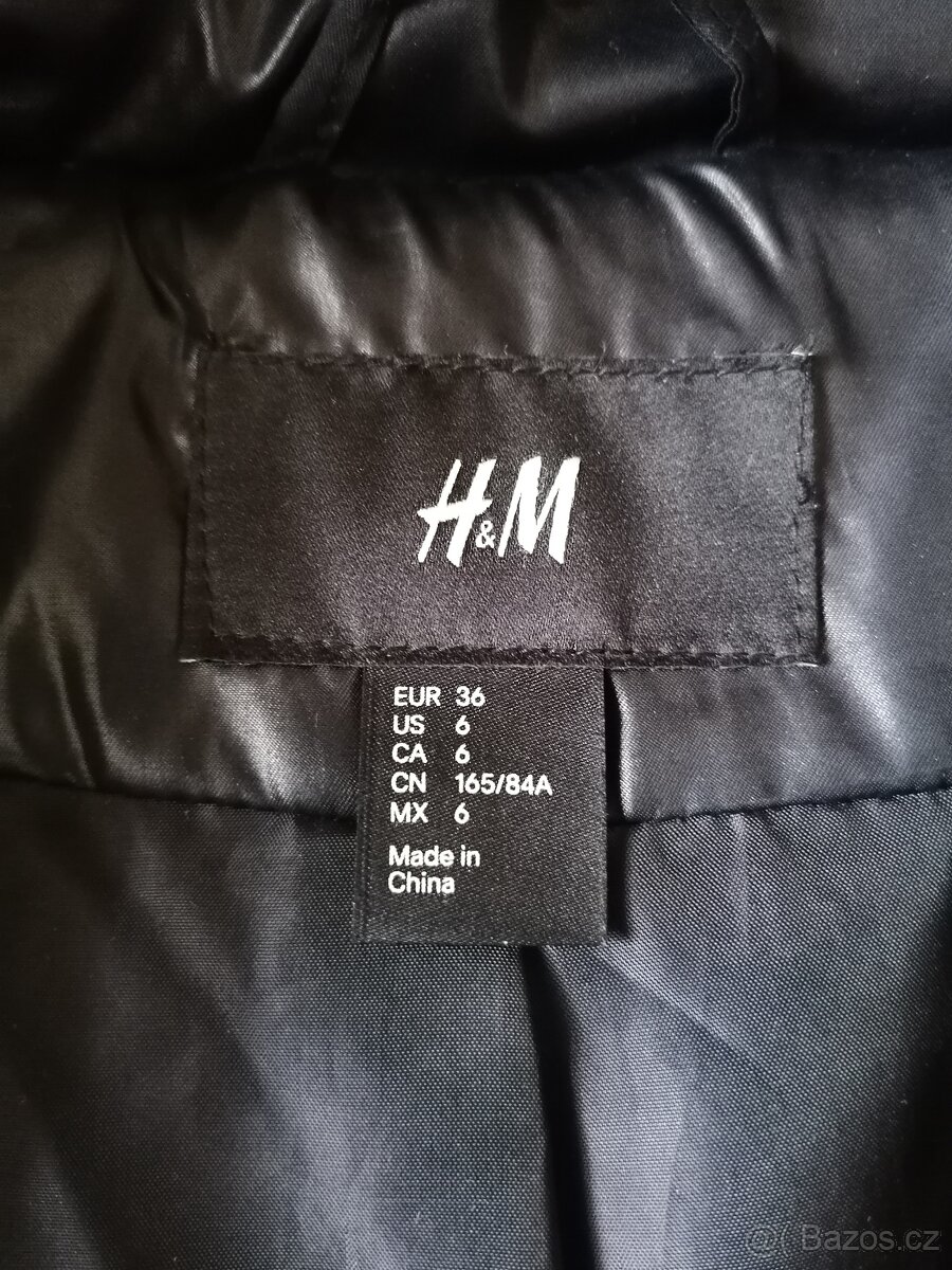 Dámská černá zimní bunda zn. H&M vel. 36 - 7