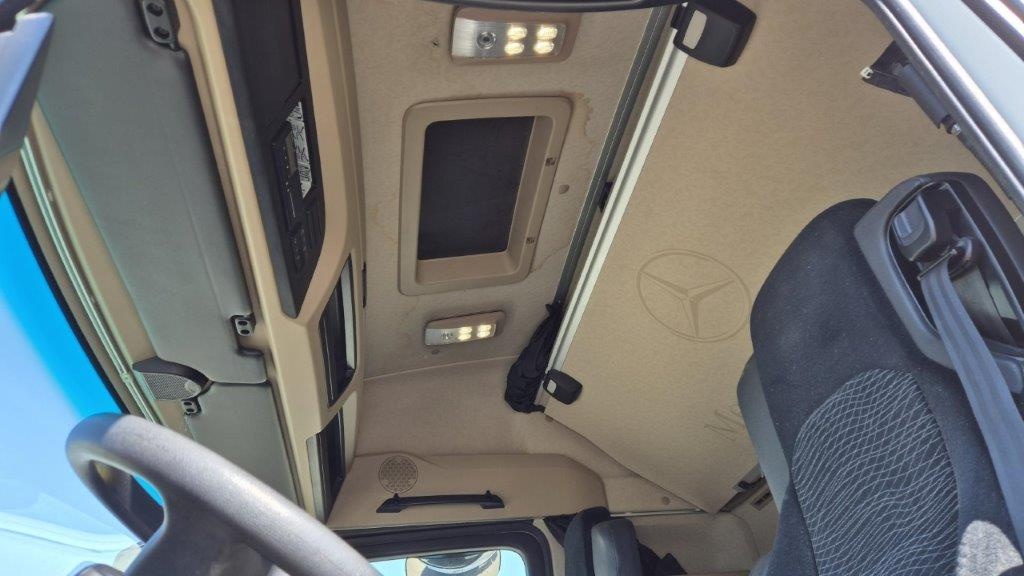 MERCEDES-BENZ ACTROS 1845 - 7