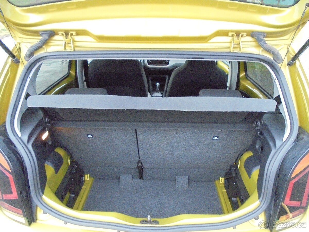 Volkswagen E- UP - 7