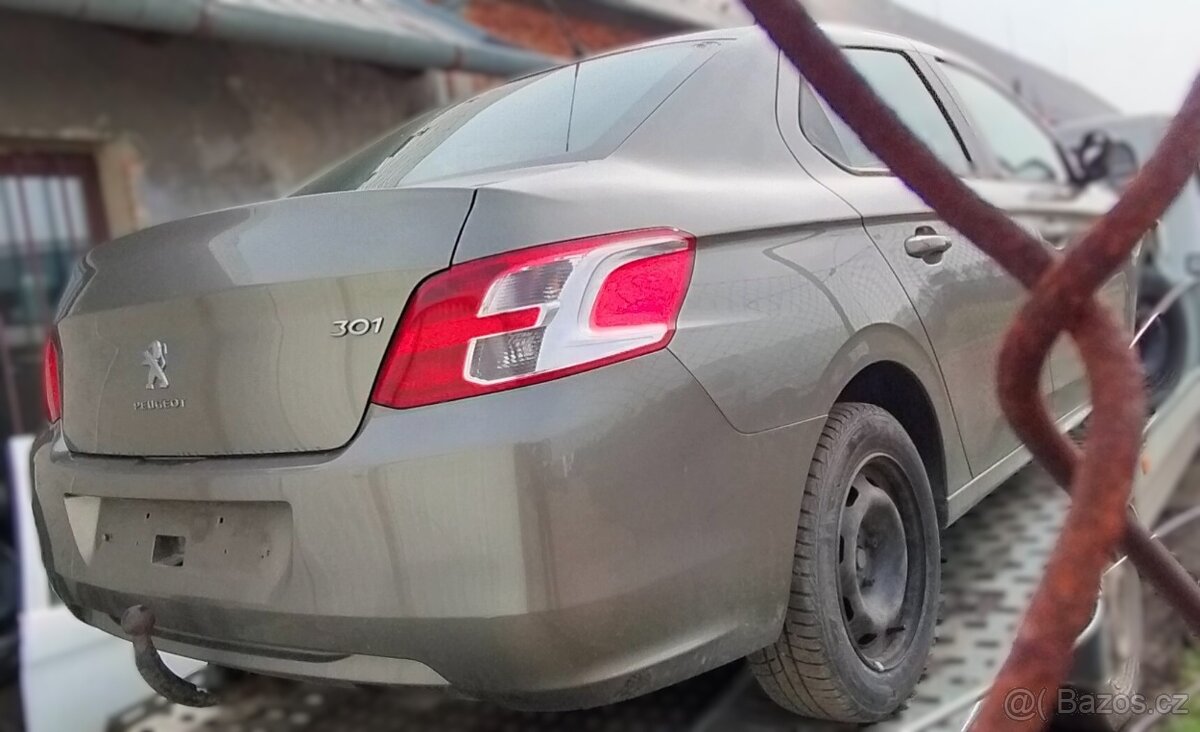 Citroën C-Elysse, Peugeot 301 - 7