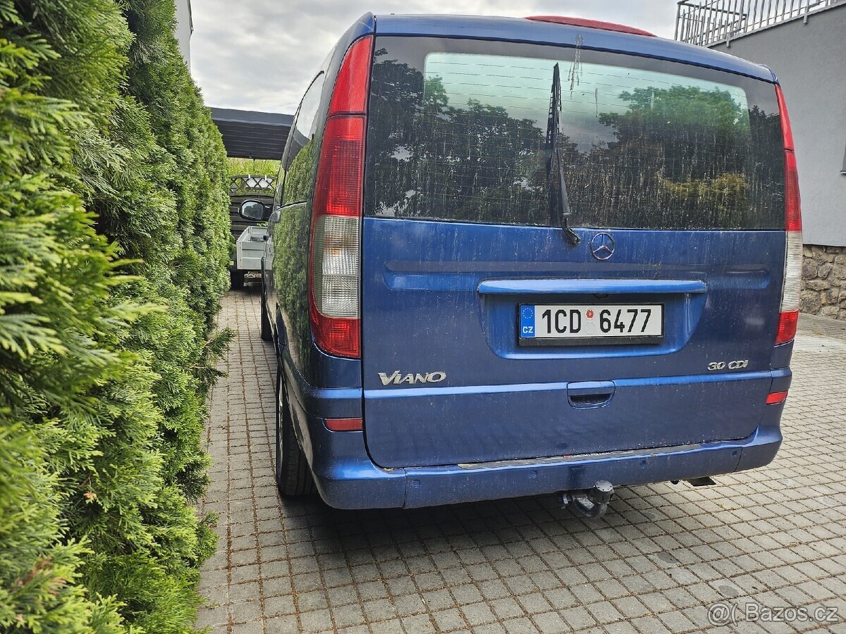 Mercedes-Benz Viano - 7