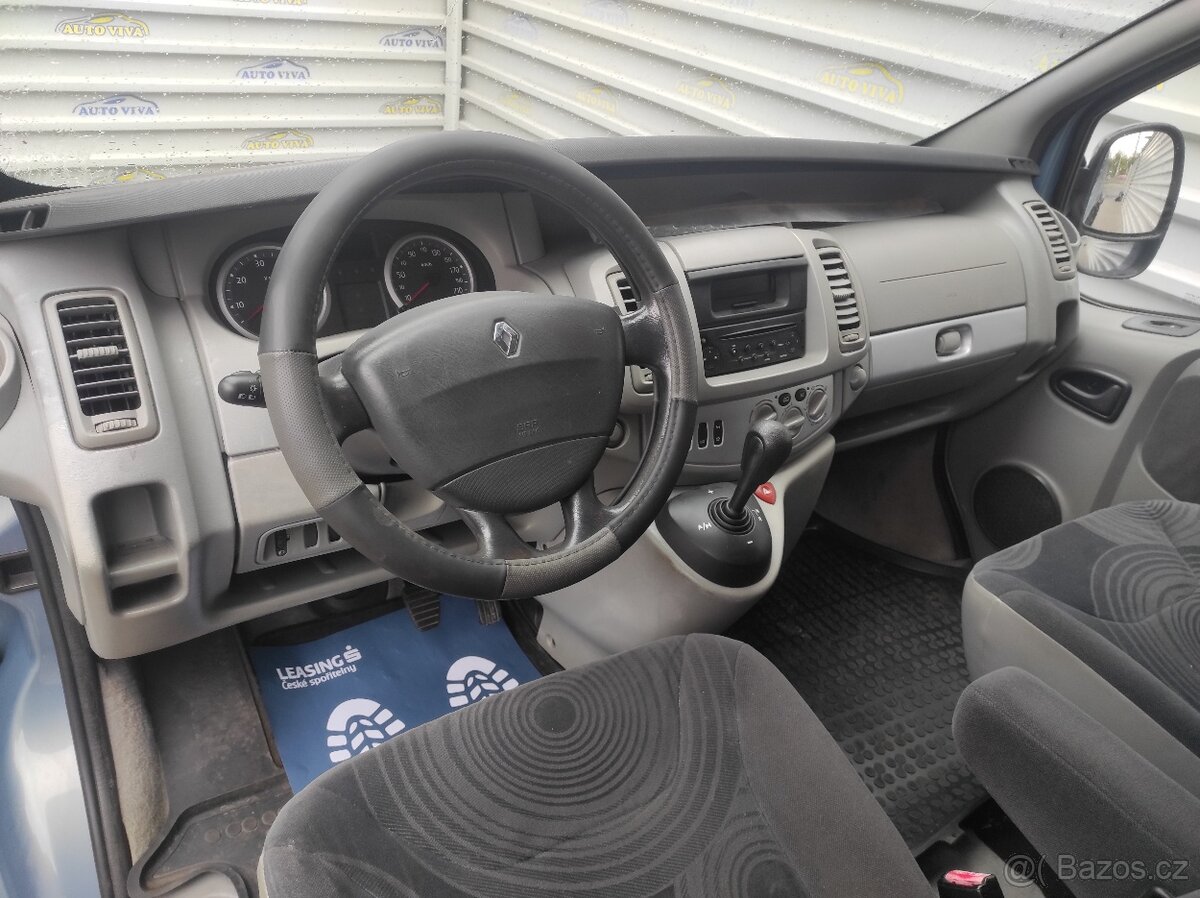 Renault Trafic, 2,5dCi 107kW Passenger 7 míst - 7