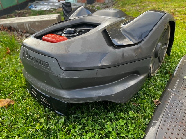 Automatická sekačka Husgarna Nera 410XE - 7