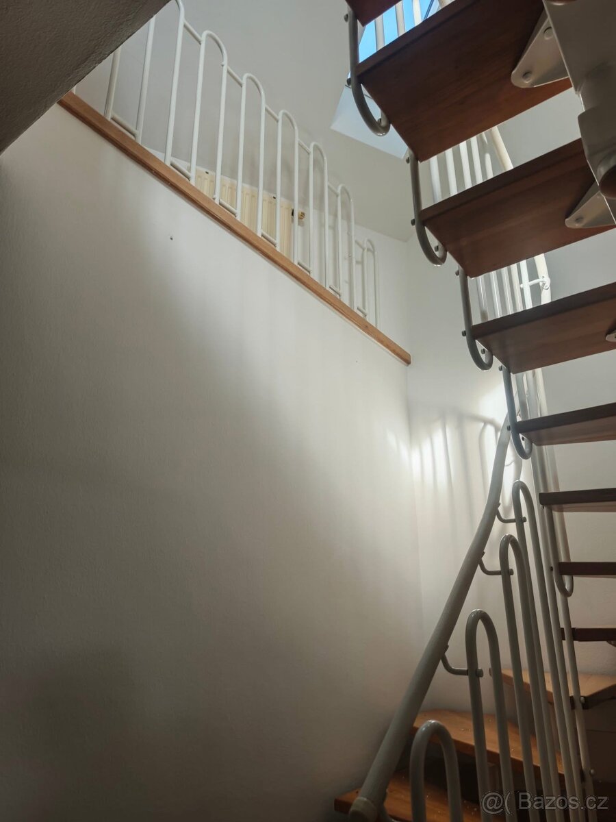 Přijímám zakázky , na zednickou a malířskou práci - 7