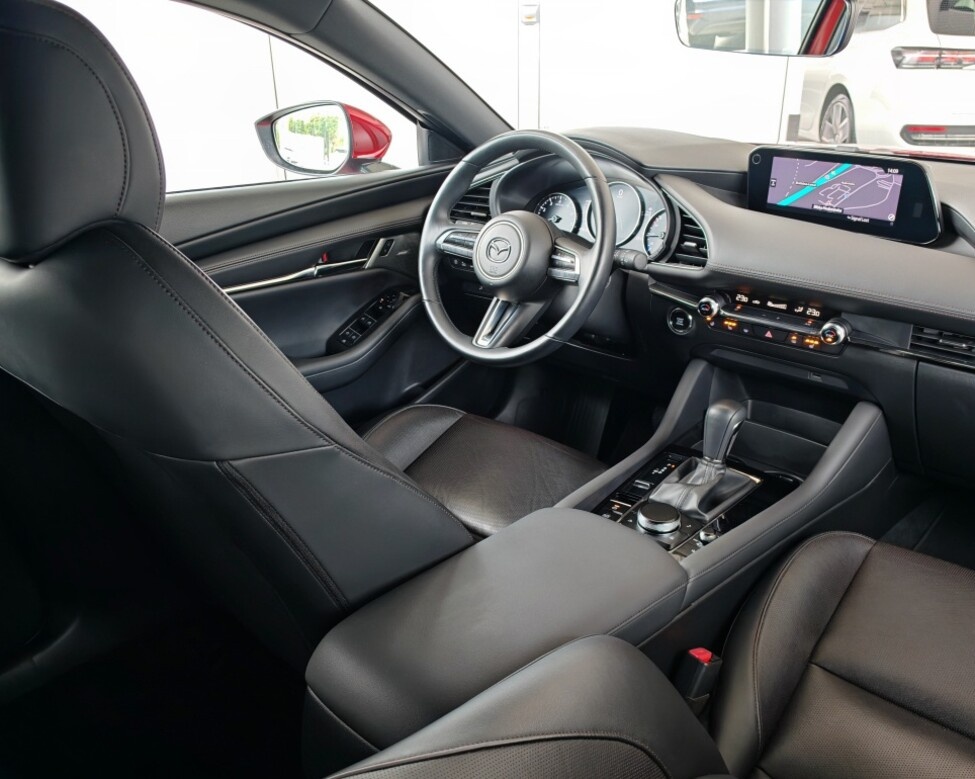 Mazda 3 2.0 Skyactiv G122 Plus A/T - 7