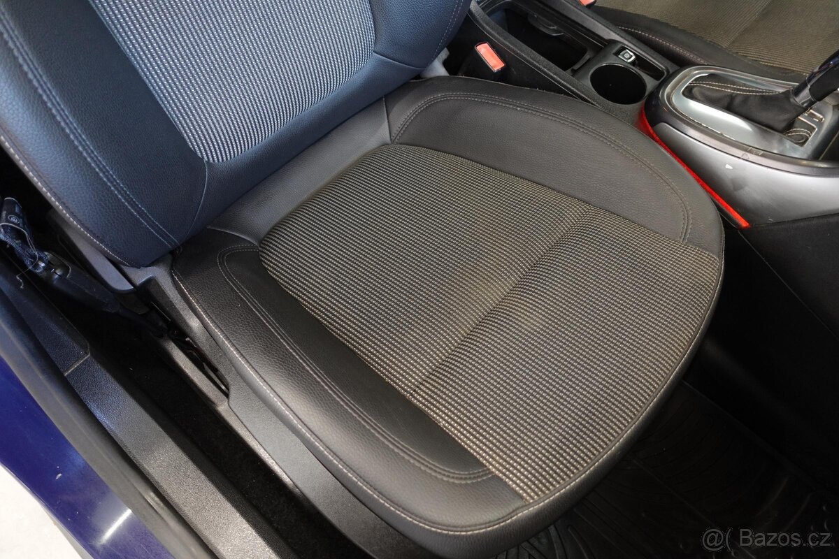 Opel Astra 1.4T , 103 kW benzín, 2011 - 7