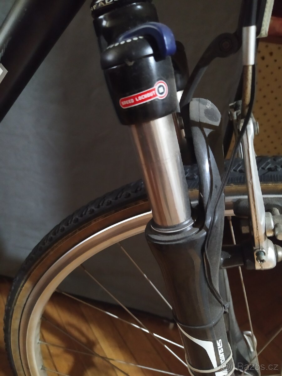 Kolo trekové Rock Machine 3x8. - 7