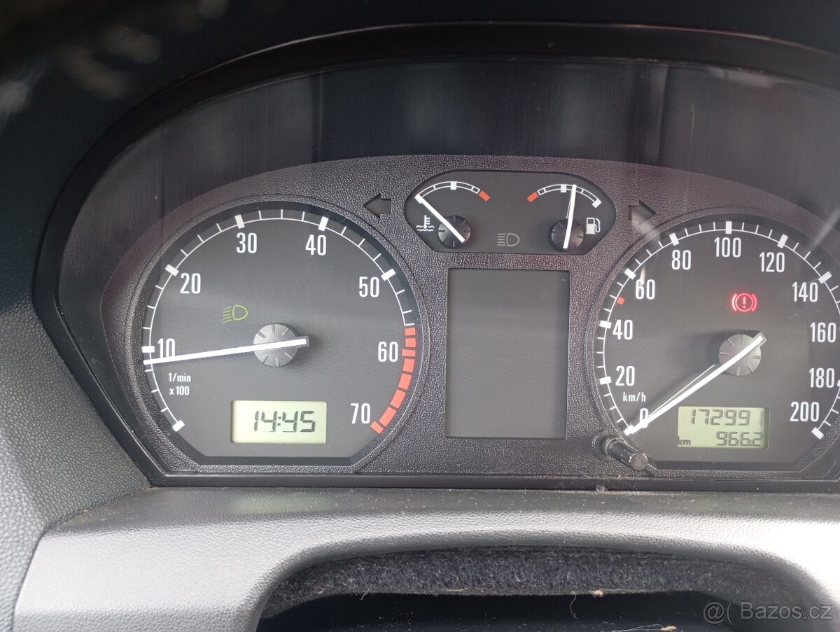 Fabie 1.4 benzín 44kw - 7