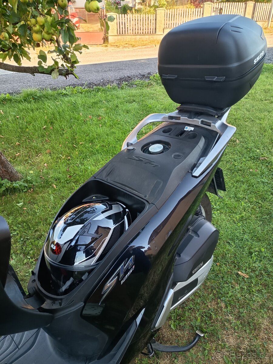 Honda SH125 - 7