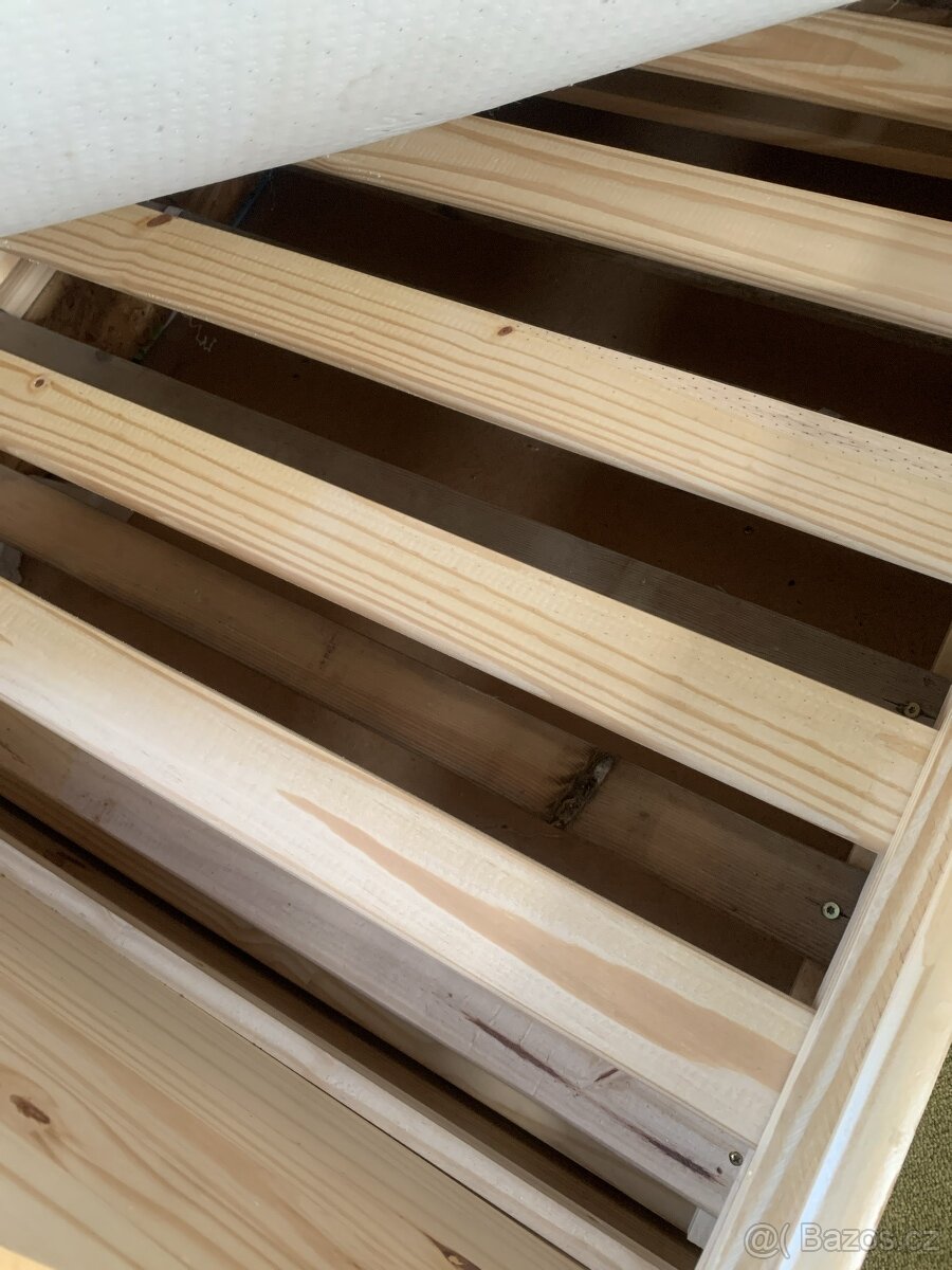 Rozkládací postel s přistýlkou pro 3 osoby - 7