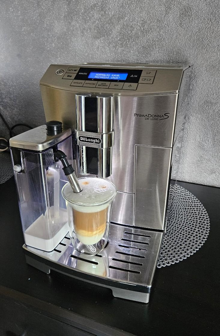 Kávovar De Longhi Prima Donna S De Luxe - super - 7