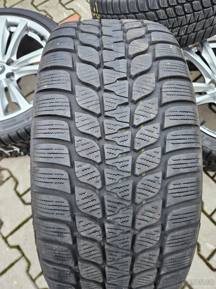 Originální Hyundai Genesis Coupé 19" Zimní pneu - 7