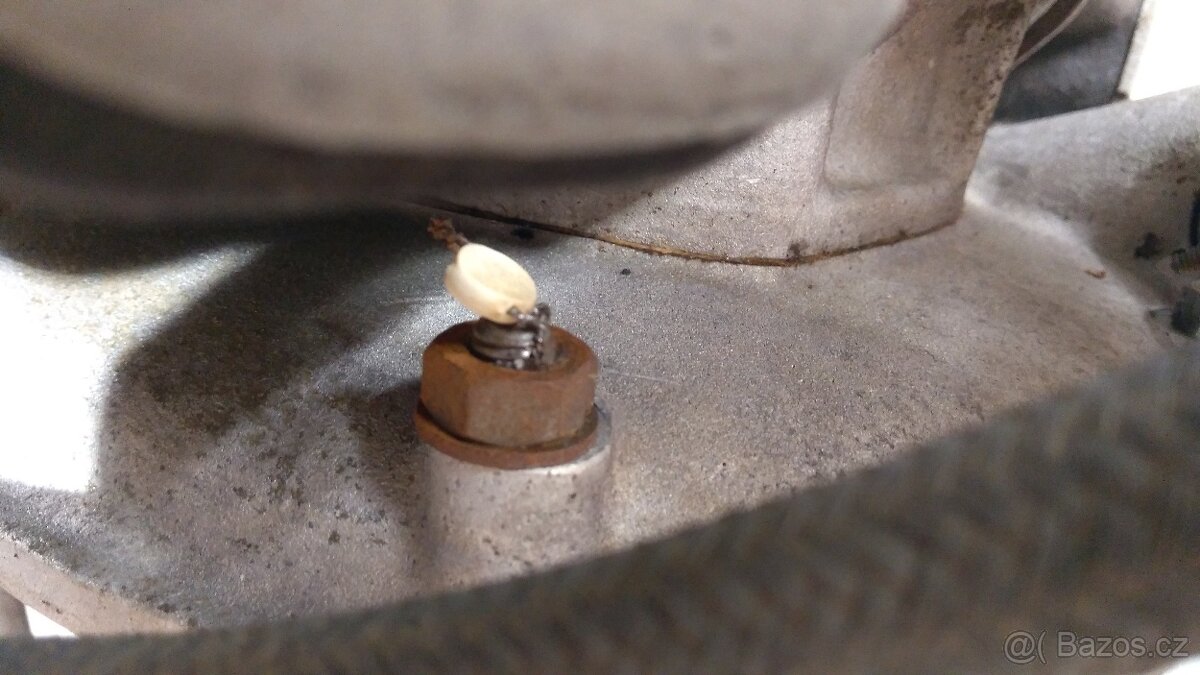 Propulsor - legendární český lodní motor - 7