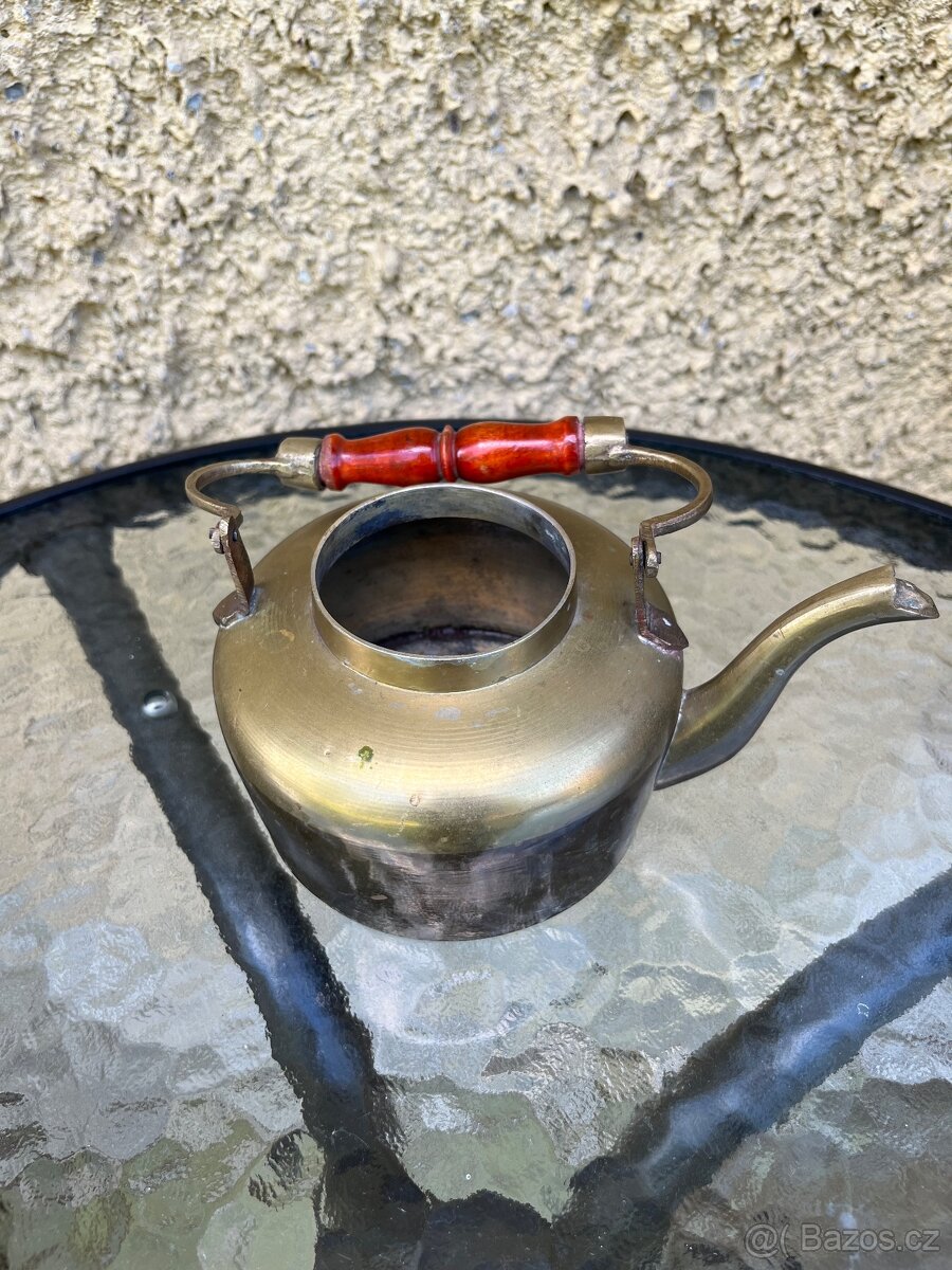 Stará mosazná konvička - 7