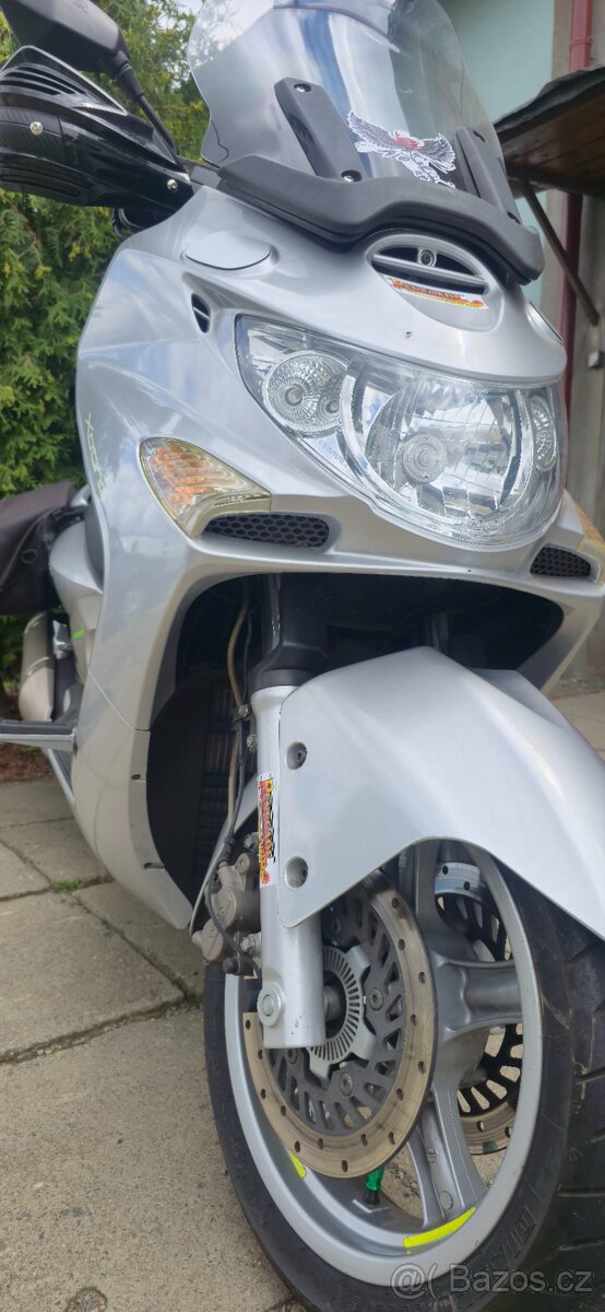 KYMCO 500 Xciting SLEVA - 7