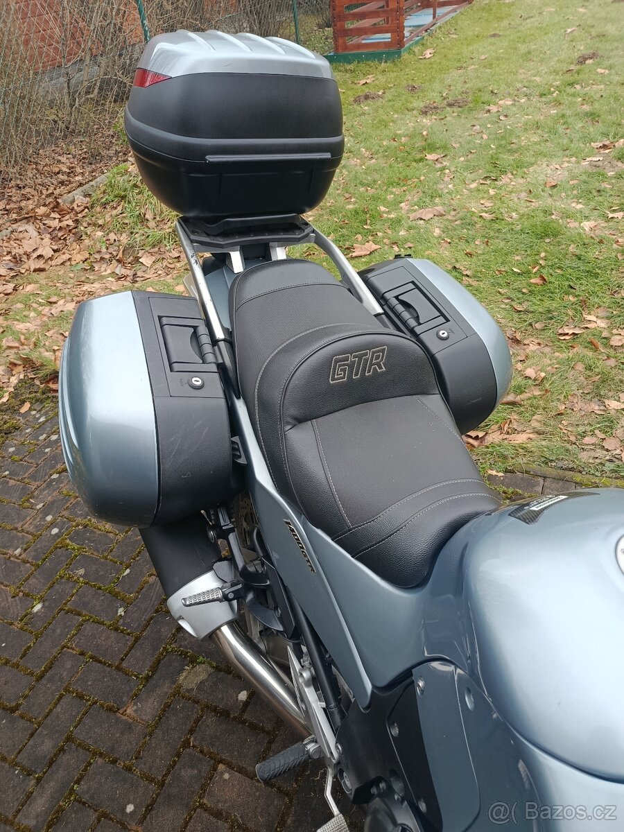Kawasaki GTR 1400 - 7