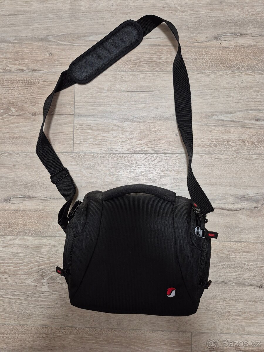 Zrcadlovka CANON eos 4000D - 7