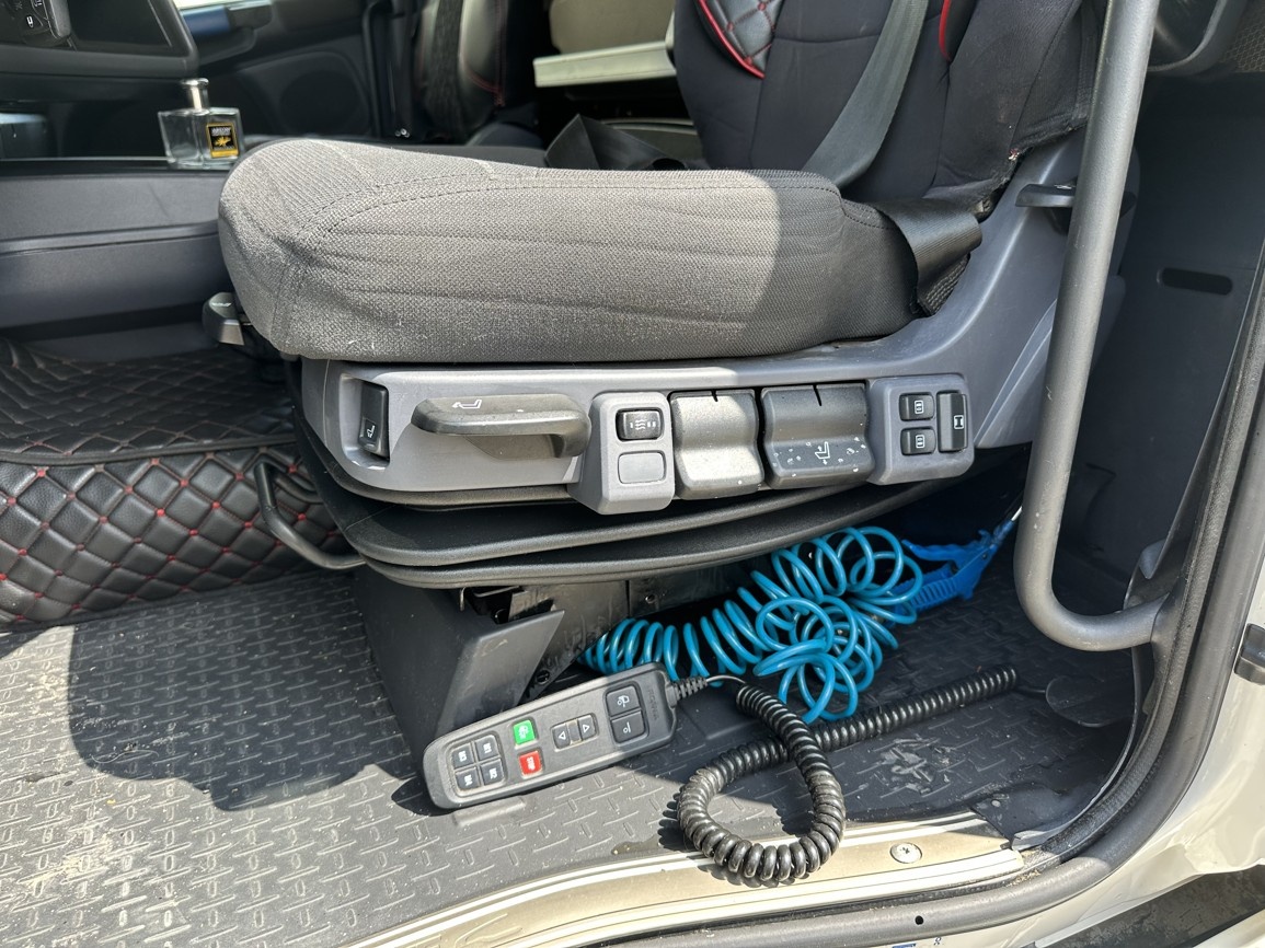 Scania R450 LOW DECK AUTOMAT E6 Retardér - 7