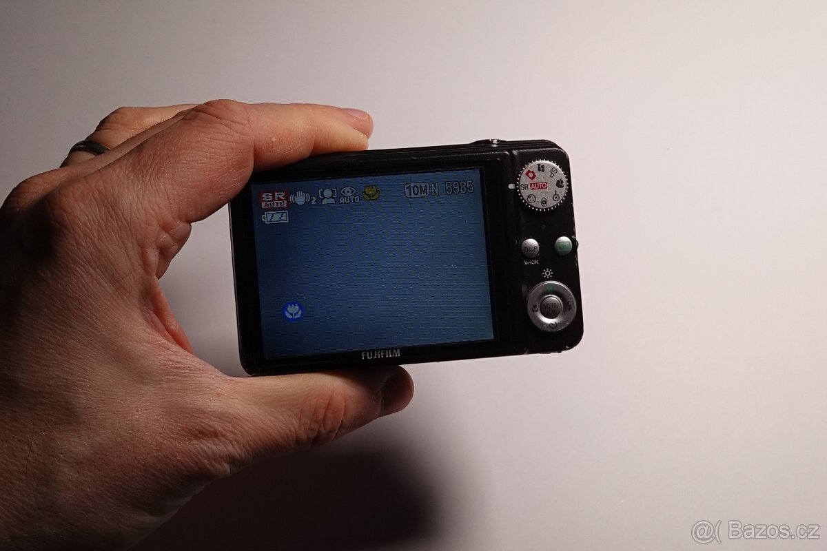 Fuji FinePix J250 - 7