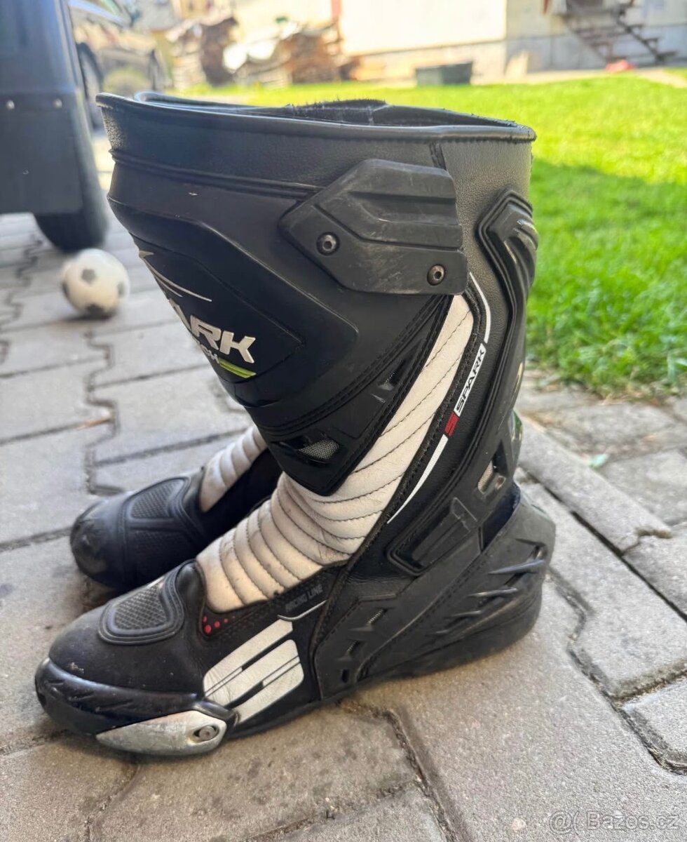 Dvoudílná kombinéza + boty - 7