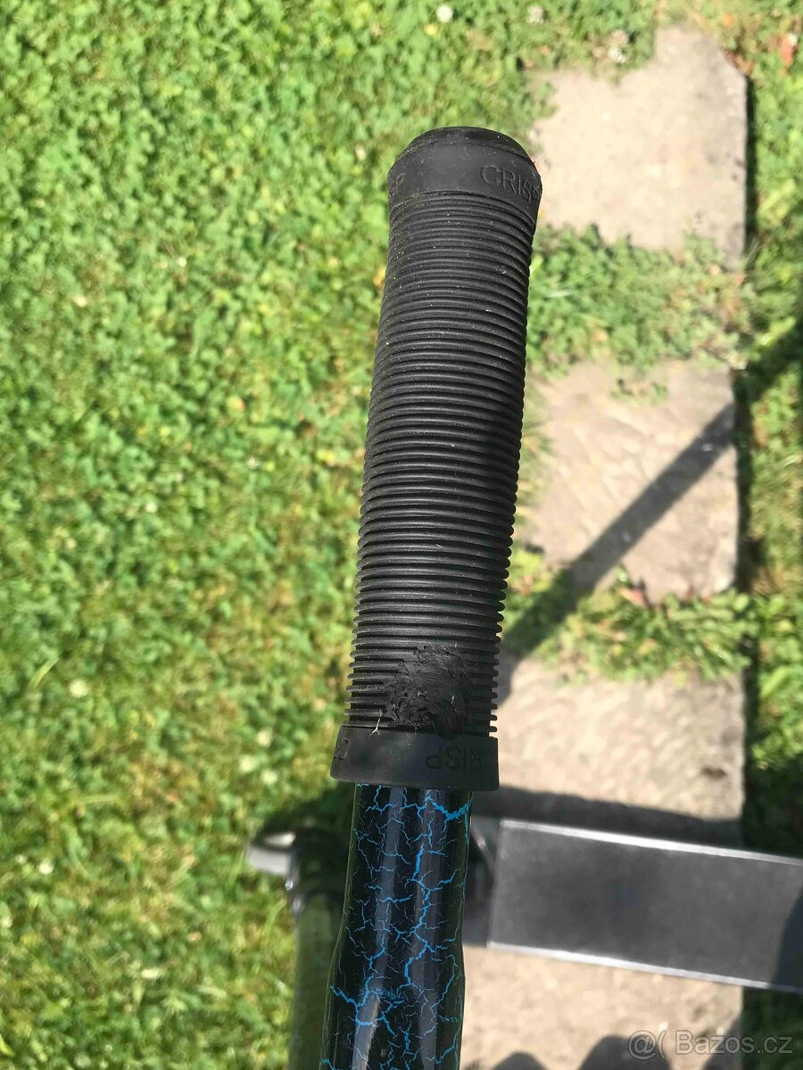 Freestyle koloběžka CRISP Blaster | BLACK-BLUE CRACKING - 7