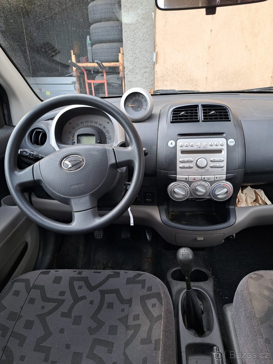 Daihatsu Sirion 1.3 benzín 64kW - 7