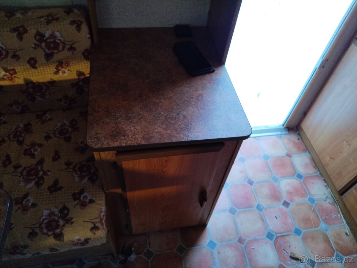 Prodam starsi karavan - 7