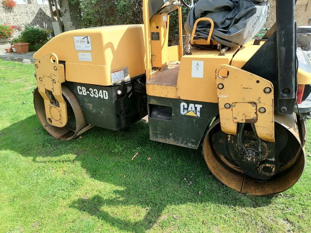 Valec CATERPILLAR - 7