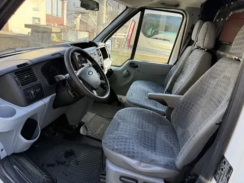 Ford Transit - 7