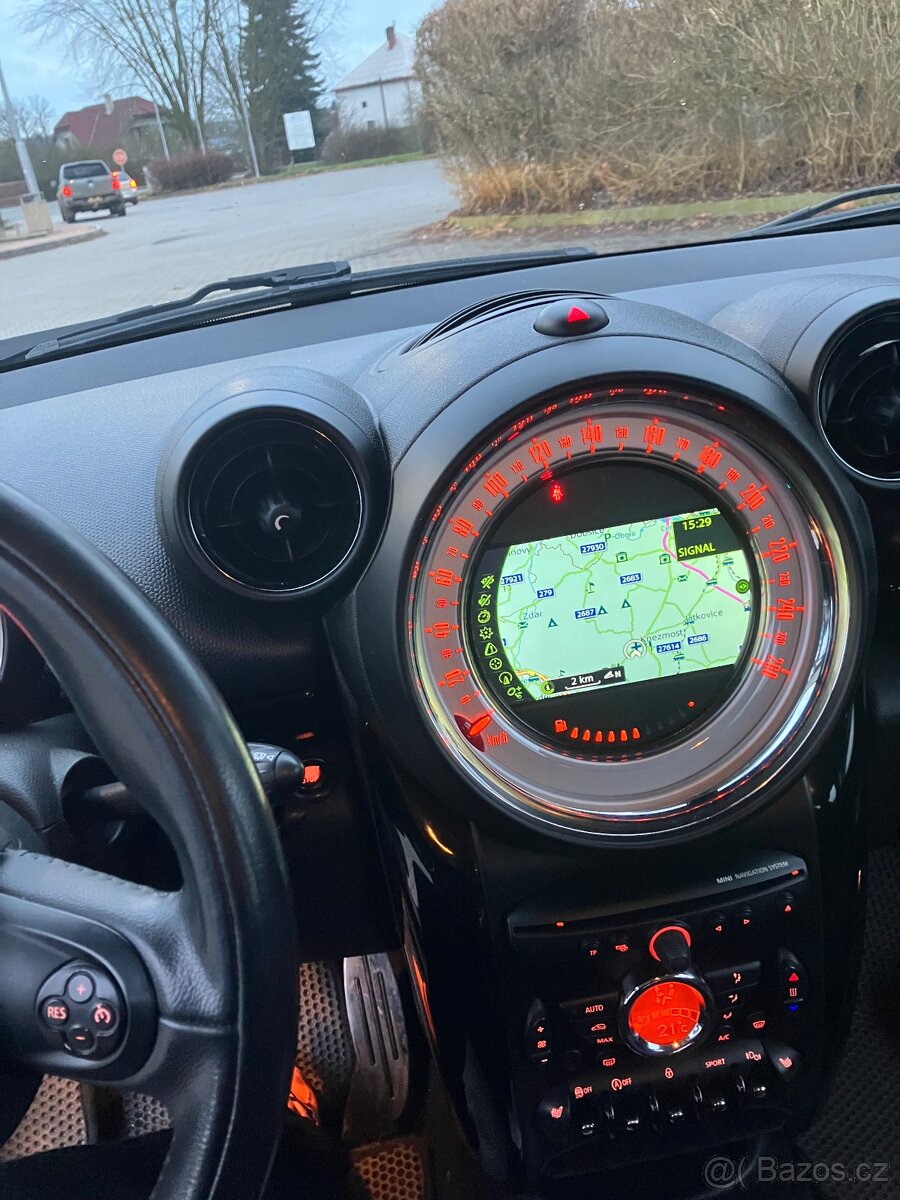 Mini Coopera 1.6D All4 r. v.2013 - 7